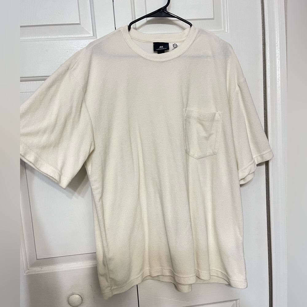 Men’s Relaxed Fit Casual Shirt - Size: L